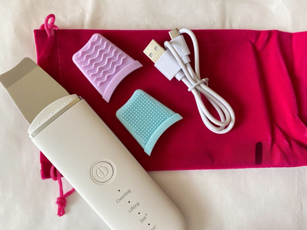 Ultrasonic Skin Scrubber
