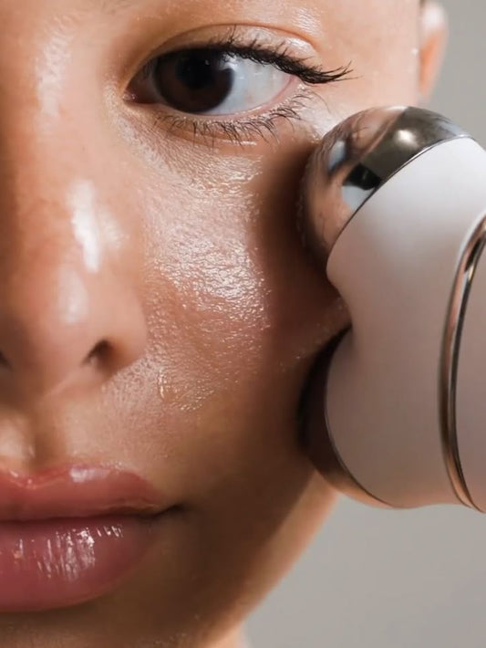 Velvexa™ Microcurrent Facial Massager