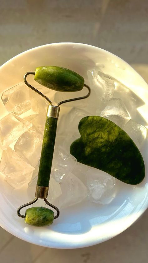3-in-1 Facial Care Set: Ice Roller, Jade Roller & Gua Sha